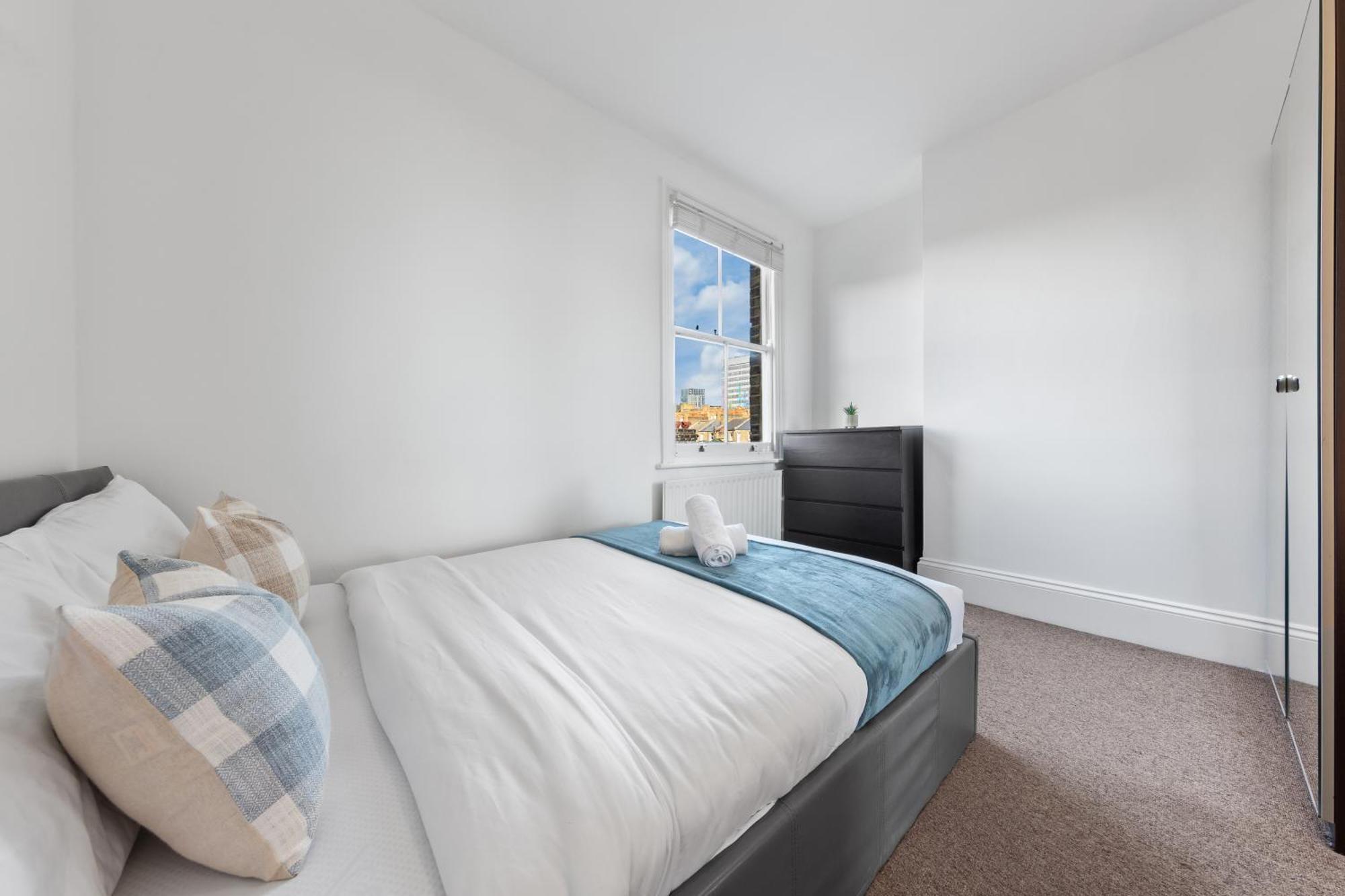 Luxury 4 Bedroom Flat With Stunning Shard View From Terrace In Central London! Next To Station, Sleeps 9 Ngoại thất bức ảnh