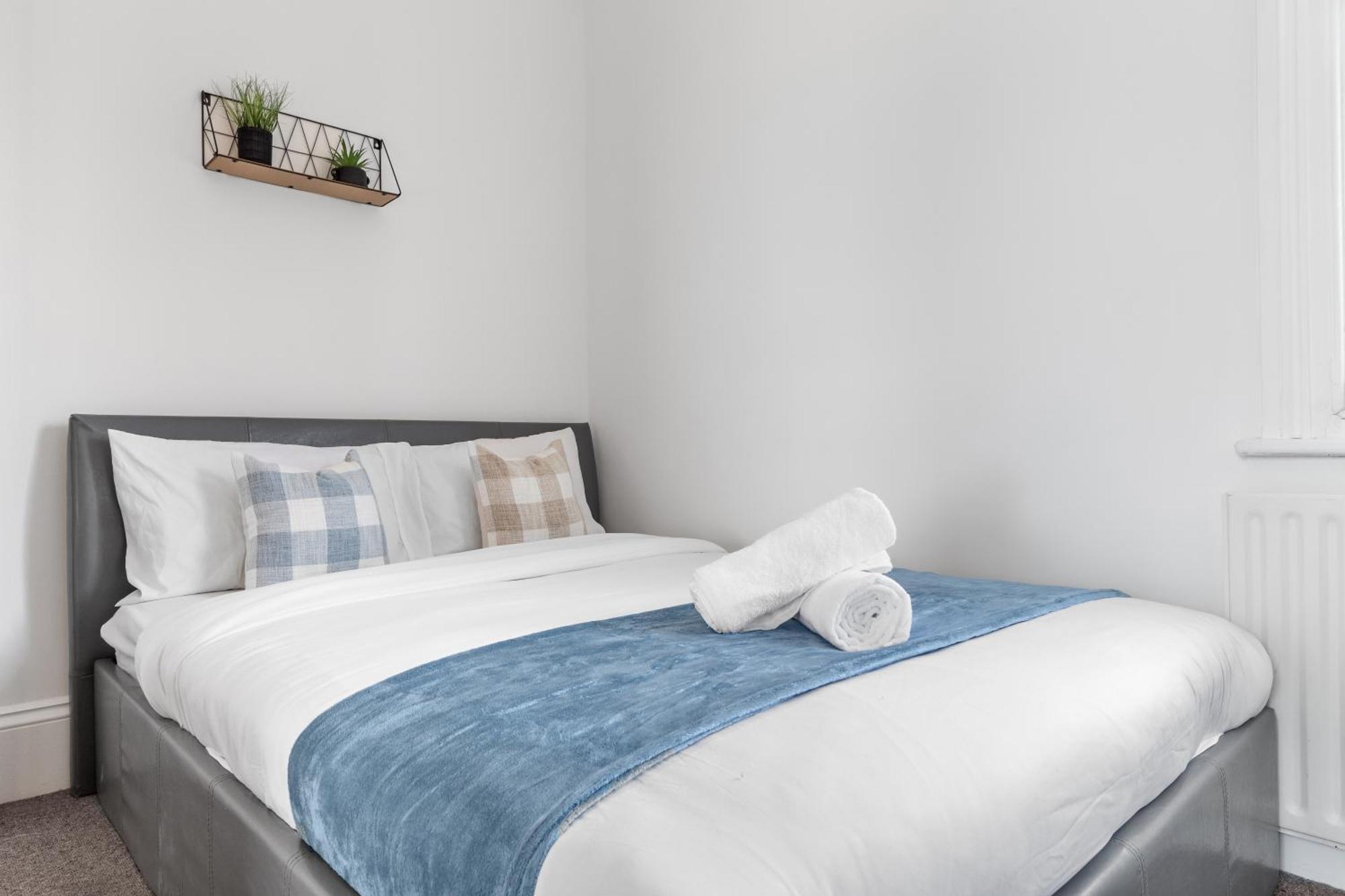 Luxury 4 Bedroom Flat With Stunning Shard View From Terrace In Central London! Next To Station, Sleeps 9 Ngoại thất bức ảnh