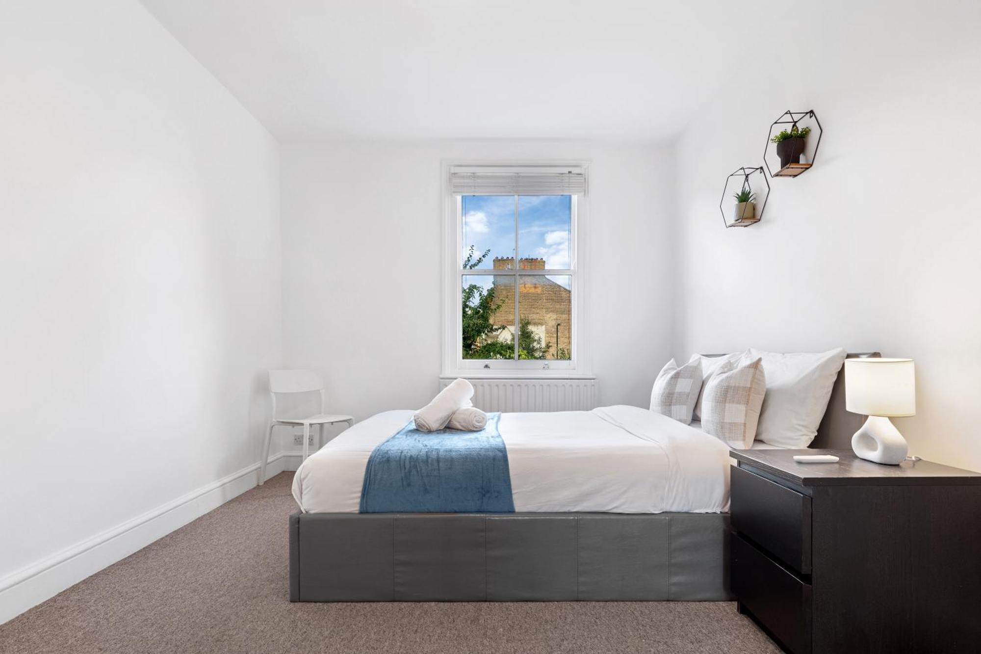 Luxury 4 Bedroom Flat With Stunning Shard View From Terrace In Central London! Next To Station, Sleeps 9 Ngoại thất bức ảnh