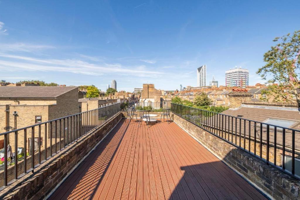 Luxury 4 Bedroom Flat With Stunning Shard View From Terrace In Central London! Next To Station, Sleeps 9 Phòng bức ảnh